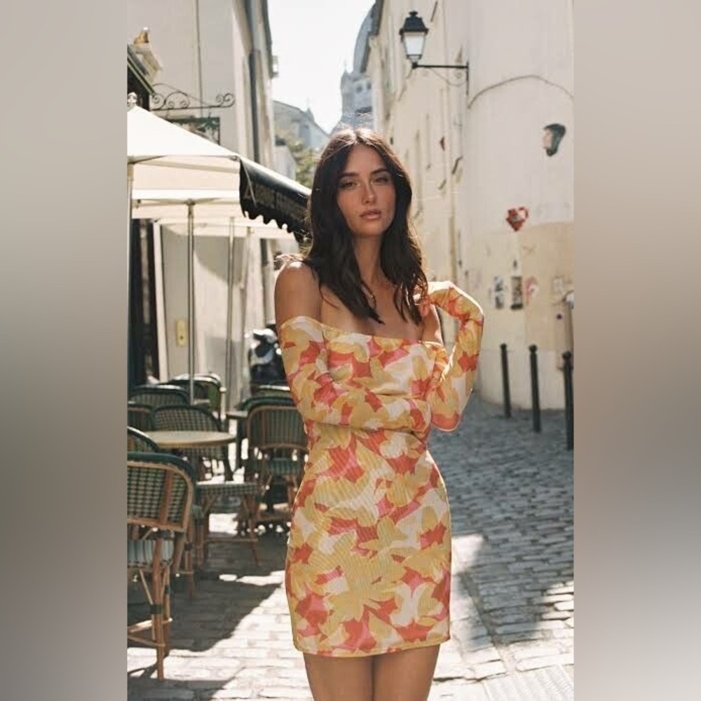 NWT Charlie Holiday Ellidy Floral Mini Dress US 4 Square Neck Bodycon Vacation
